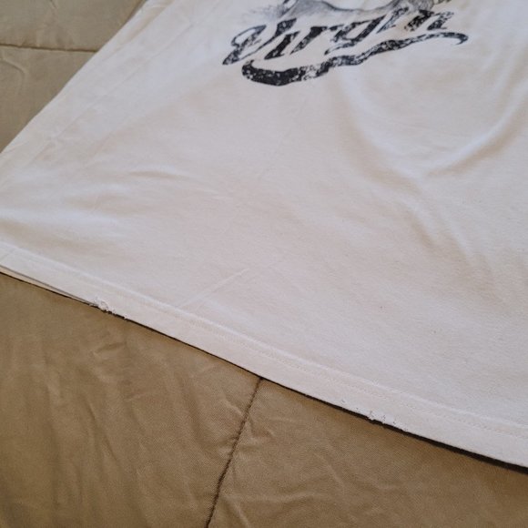 LEGENDS MADONNA VIRGIN GRAPHIC BAND TEE SHIRT - Picture 6 of 8